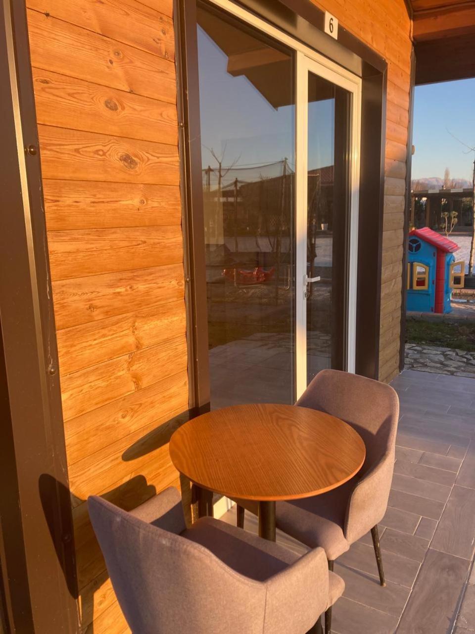 Natyra E Ishullit - Hotel, Ristorant, Camping - Lezhe, Shengjin, Ishull Shengjin Lezhe, Shengjin, Lezhe Ishull-Shëngjini Eksteriør bilde